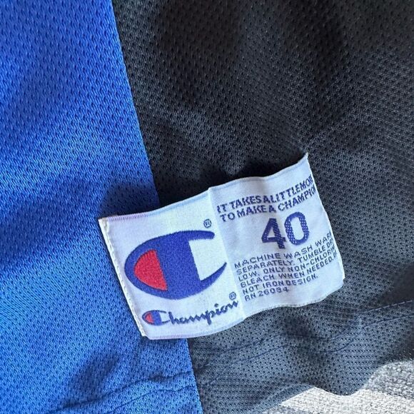 Champion vintage New York Knicks Patrick Ewing jersey - Picture 5 of 13